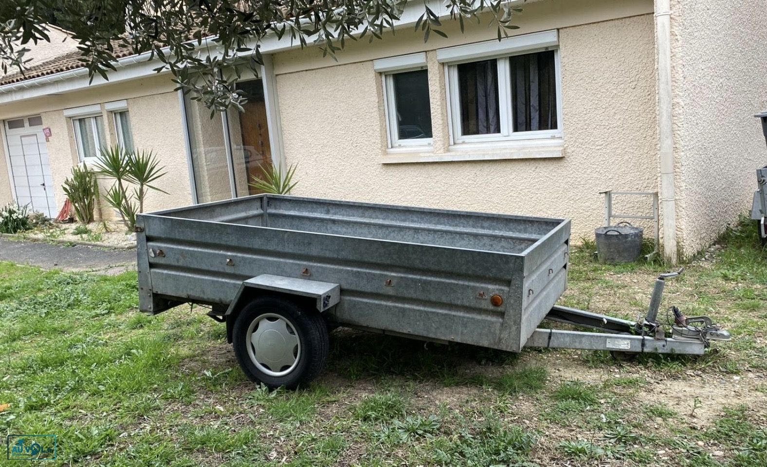 Remorque simple essieu